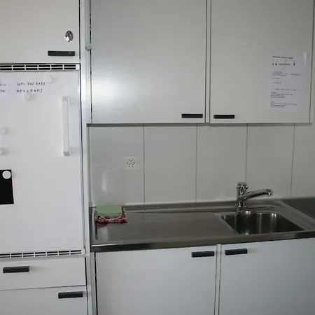 Microappartment With Bath And Cozy Balcony 아파트